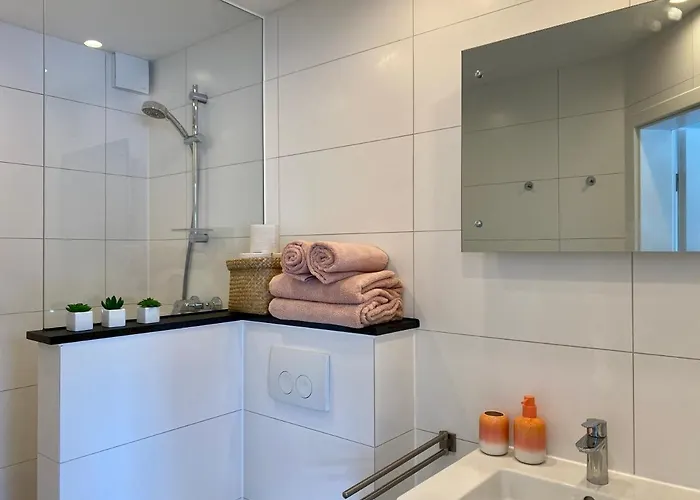 In - Köln Bonn Phantasialand Apartment *